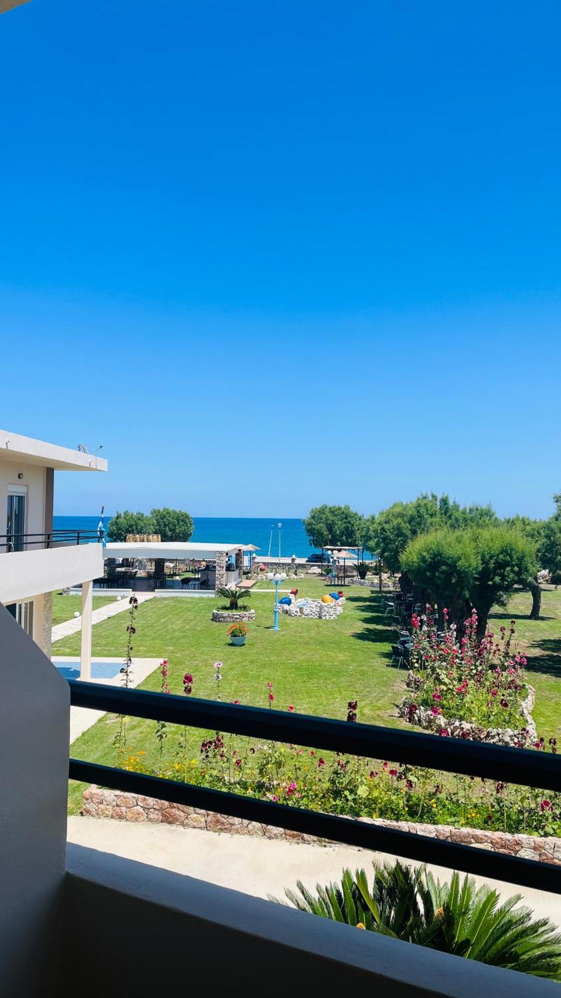 Al Mare Apartments Афанту Екстериор снимка