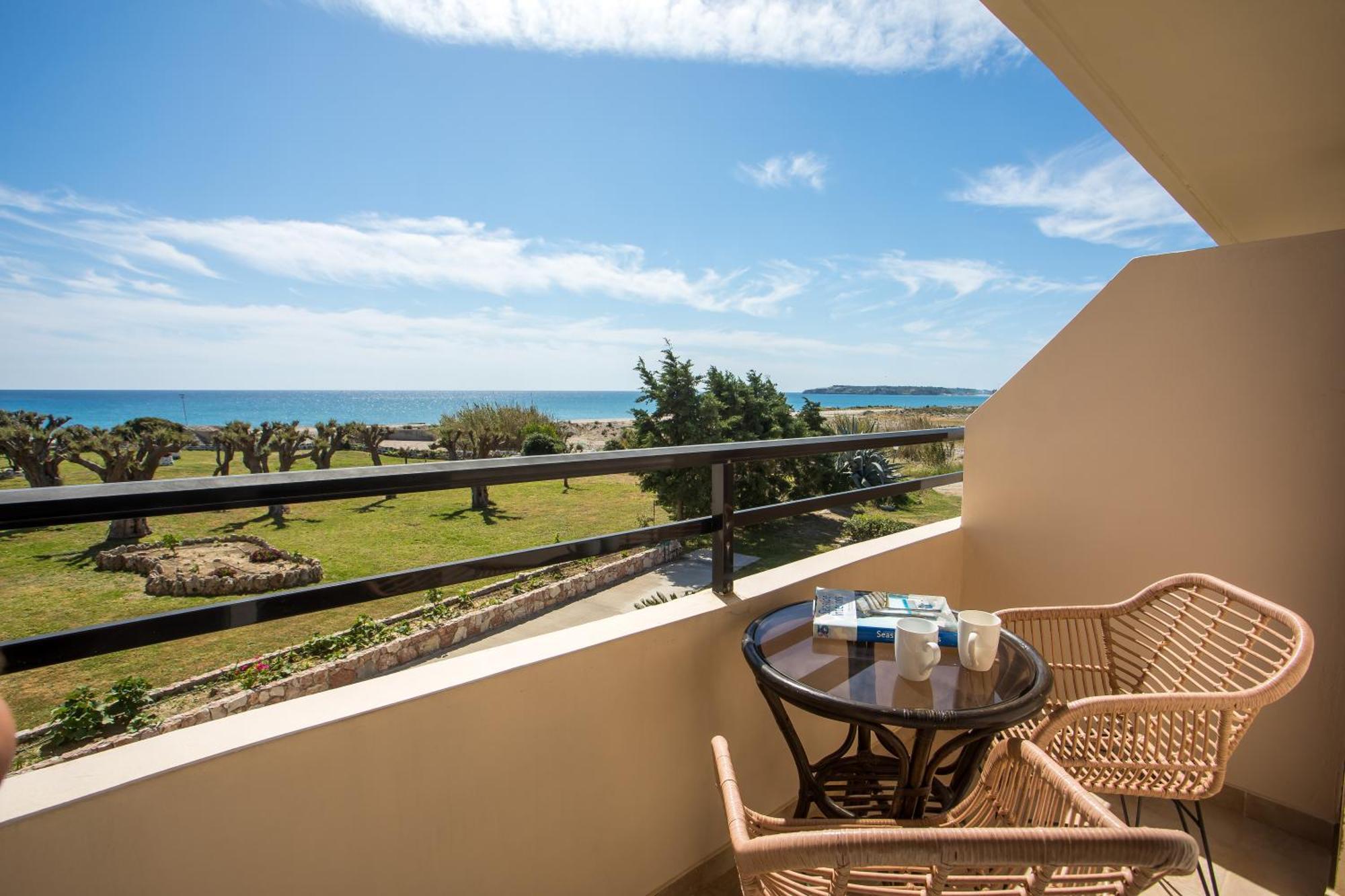 Al Mare Apartments Афанту Екстериор снимка