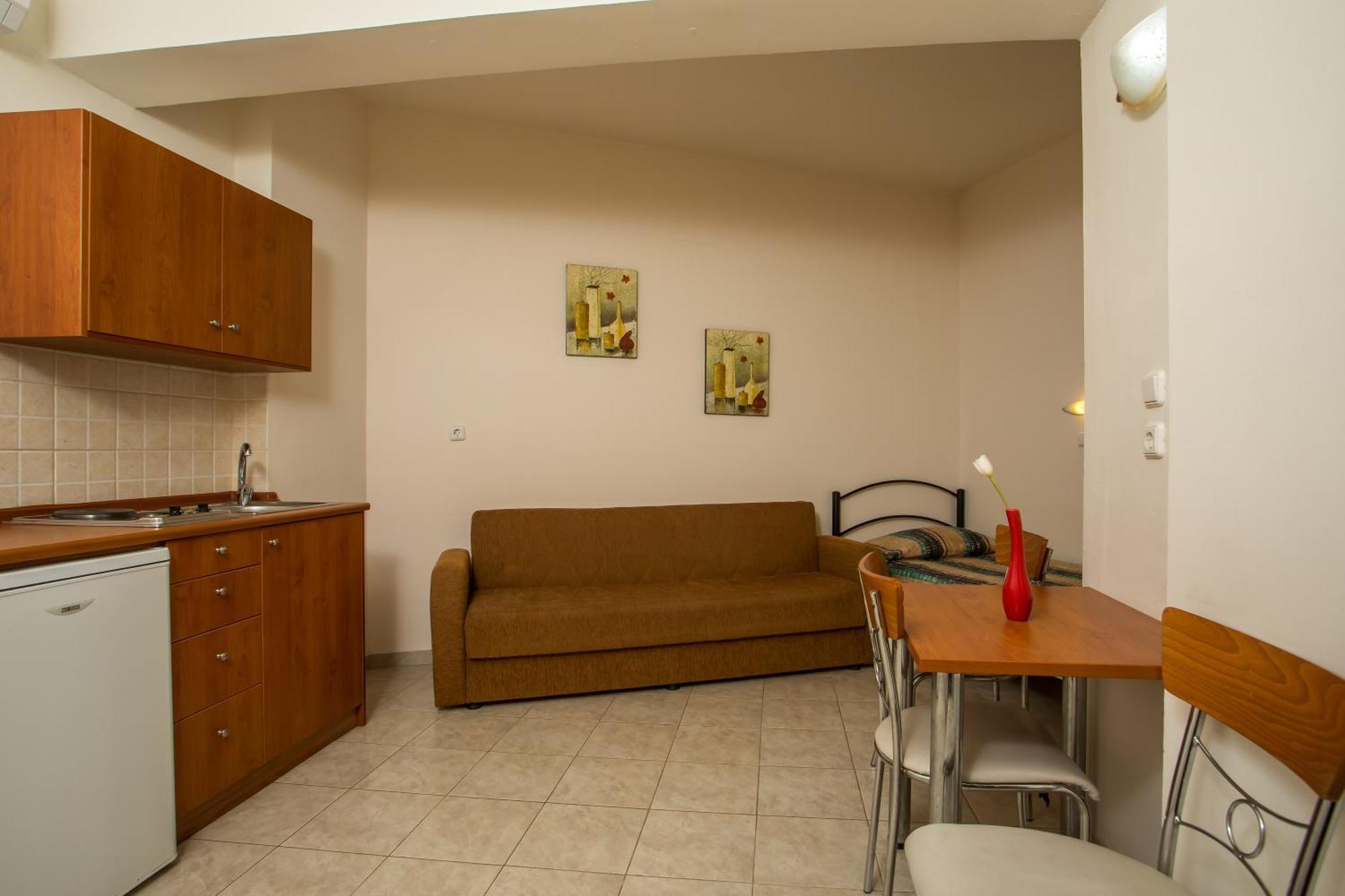 Al Mare Apartments Афанту Екстериор снимка