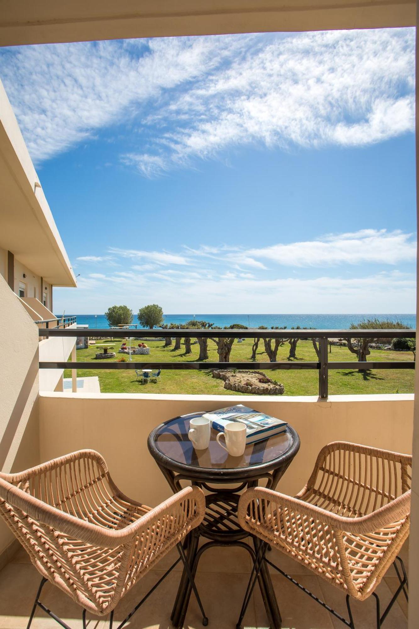 Al Mare Apartments Афанту Екстериор снимка