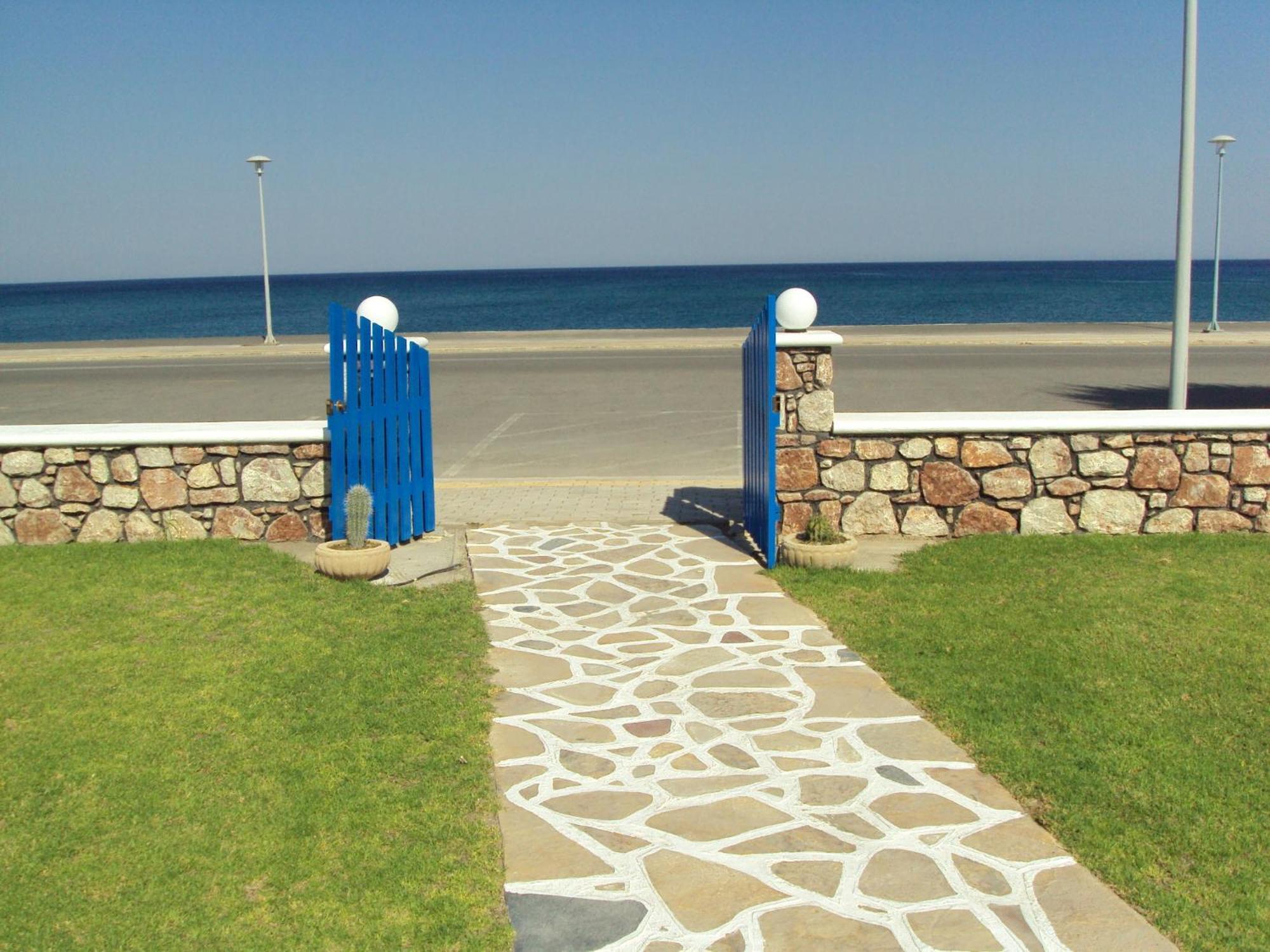 Al Mare Apartments Афанту Екстериор снимка