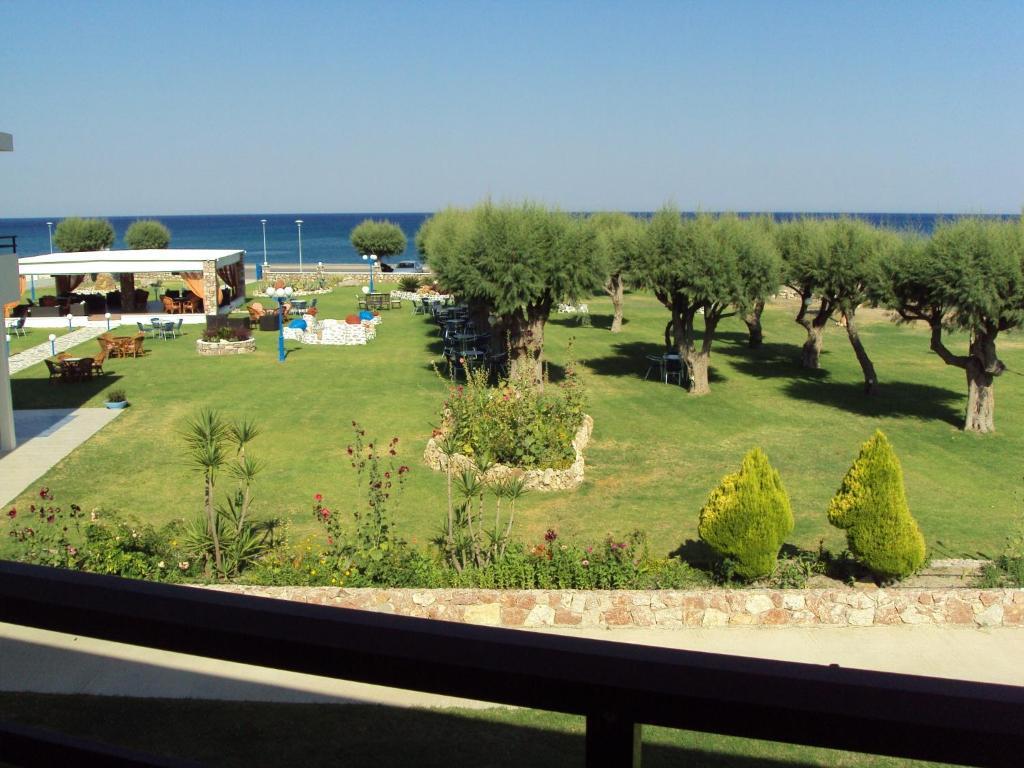 Al Mare Apartments Афанту Екстериор снимка
