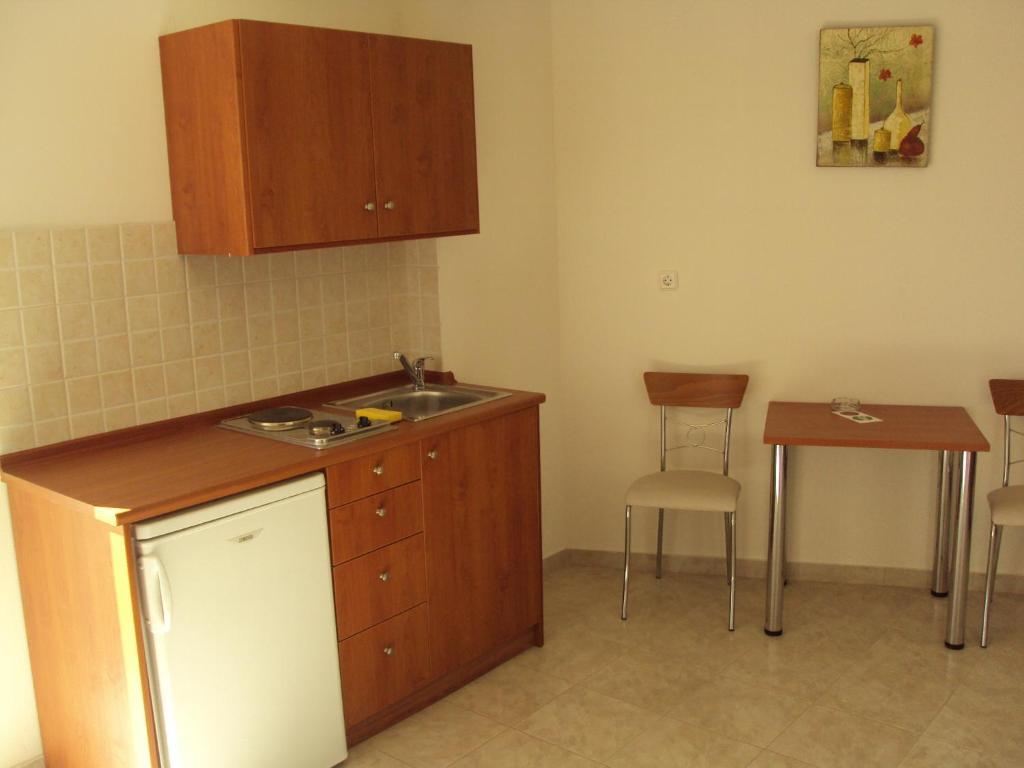 Al Mare Apartments Афанту Стая снимка