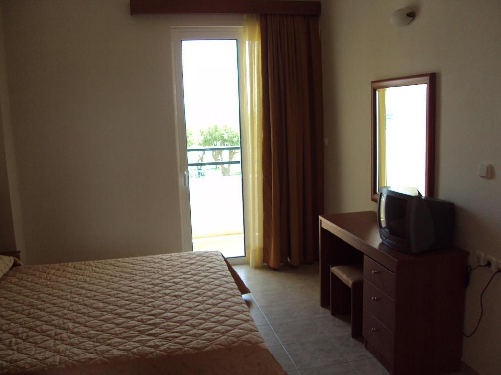 Al Mare Apartments Афанту Стая снимка